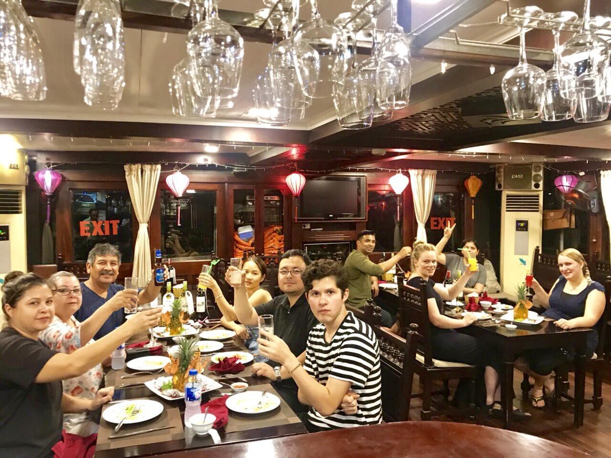 Halong Majestic Legend Cruise Hotel Ha Long Exterior foto